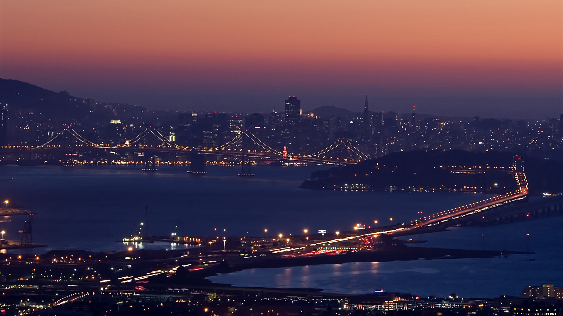 绿茵引擎，克罗地亚在足球街道赛中的火力弯道超车